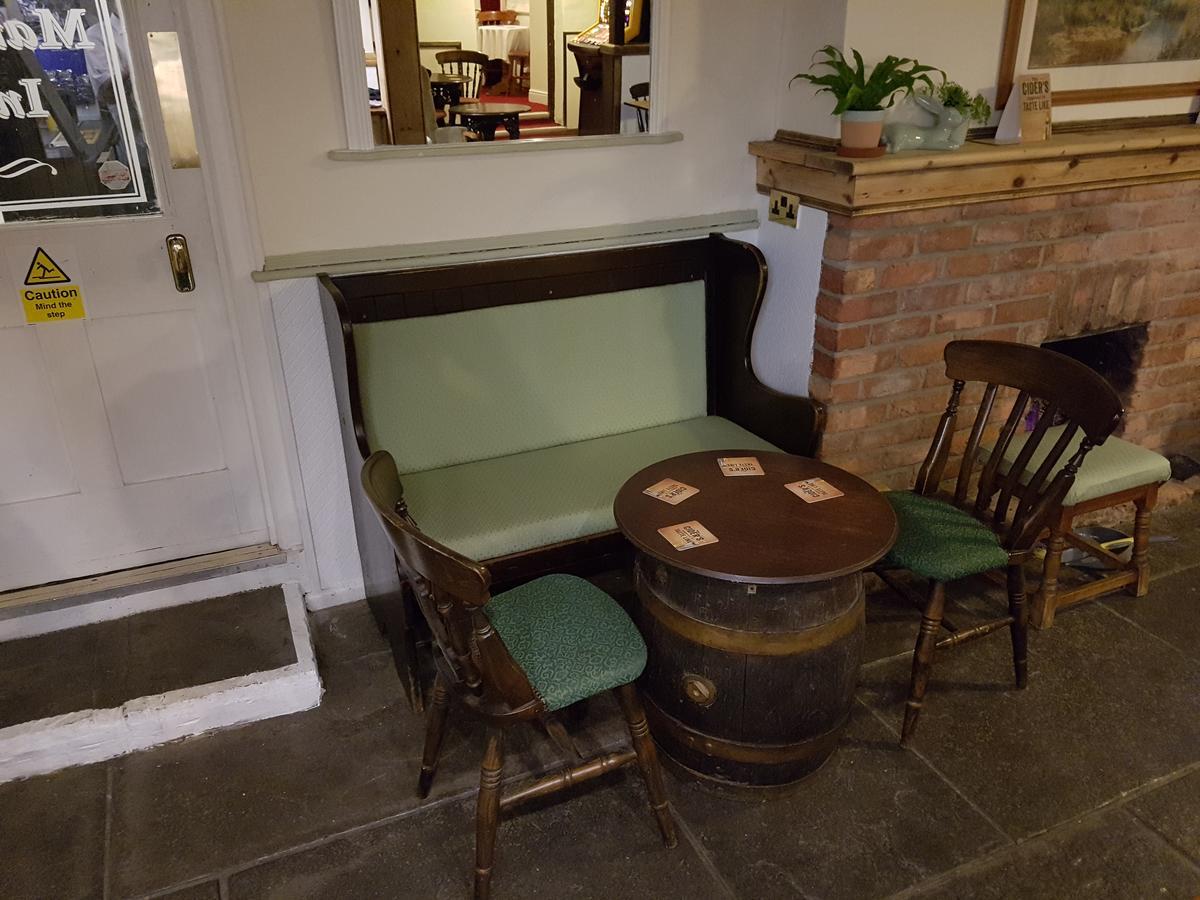 The Marston Inn Yeovil Eksteriør bilde
